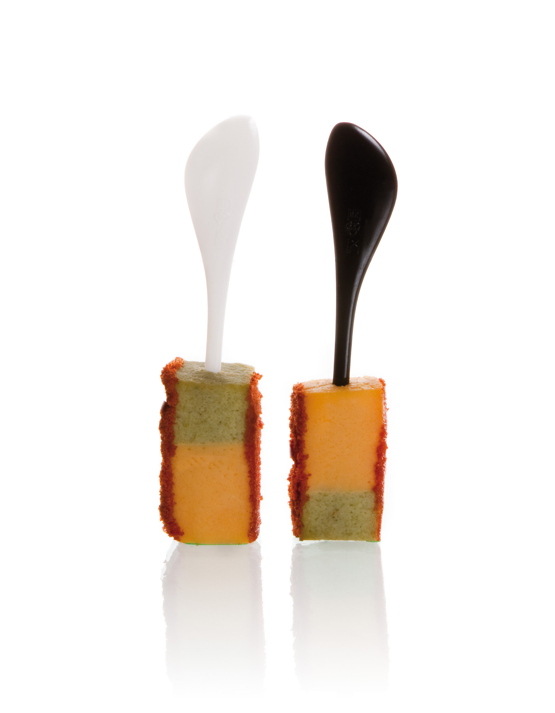 pinchos araven blancos y negros