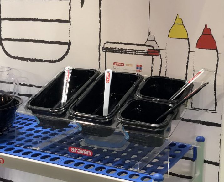 Cubetas negras sin bisfenol Araven